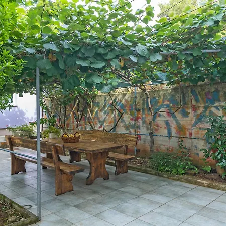 Secluded Irma With Pool On The Edge Of Forest In Liznjan, Istria, Croatia Hotel Ližnjan